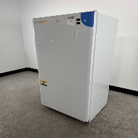 am-1 Medlab Lab Freezer image 1